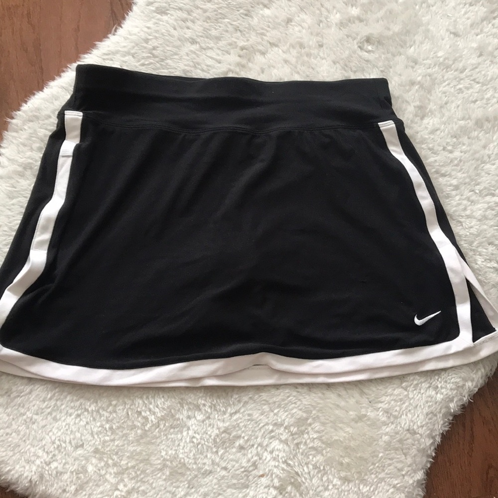 Nike tennis skort